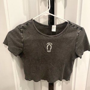 h&m cropped tee